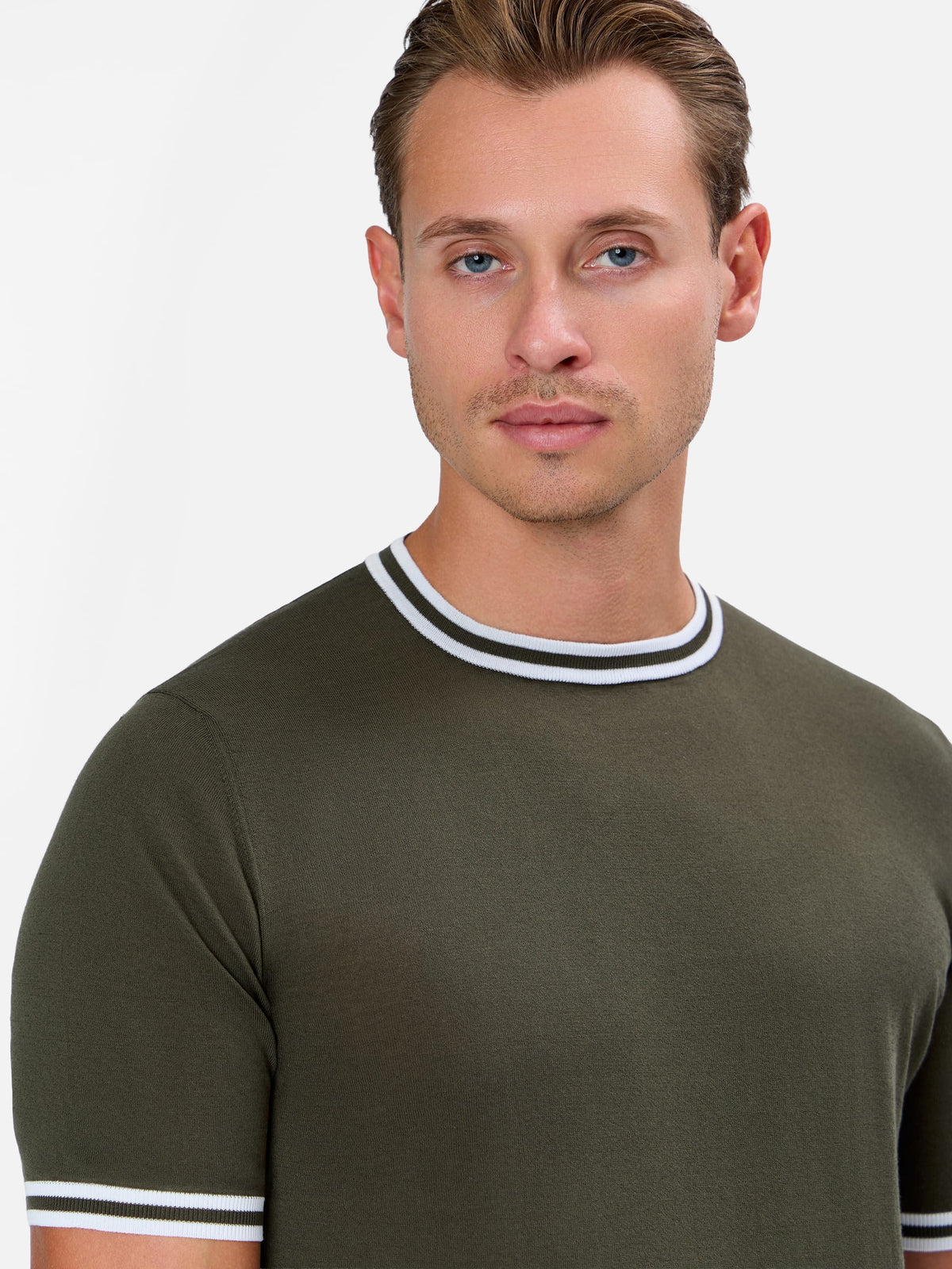 Melchiorre Knitted Crew neck T-Shirt with Contrast Color on the Sleeve and Hem