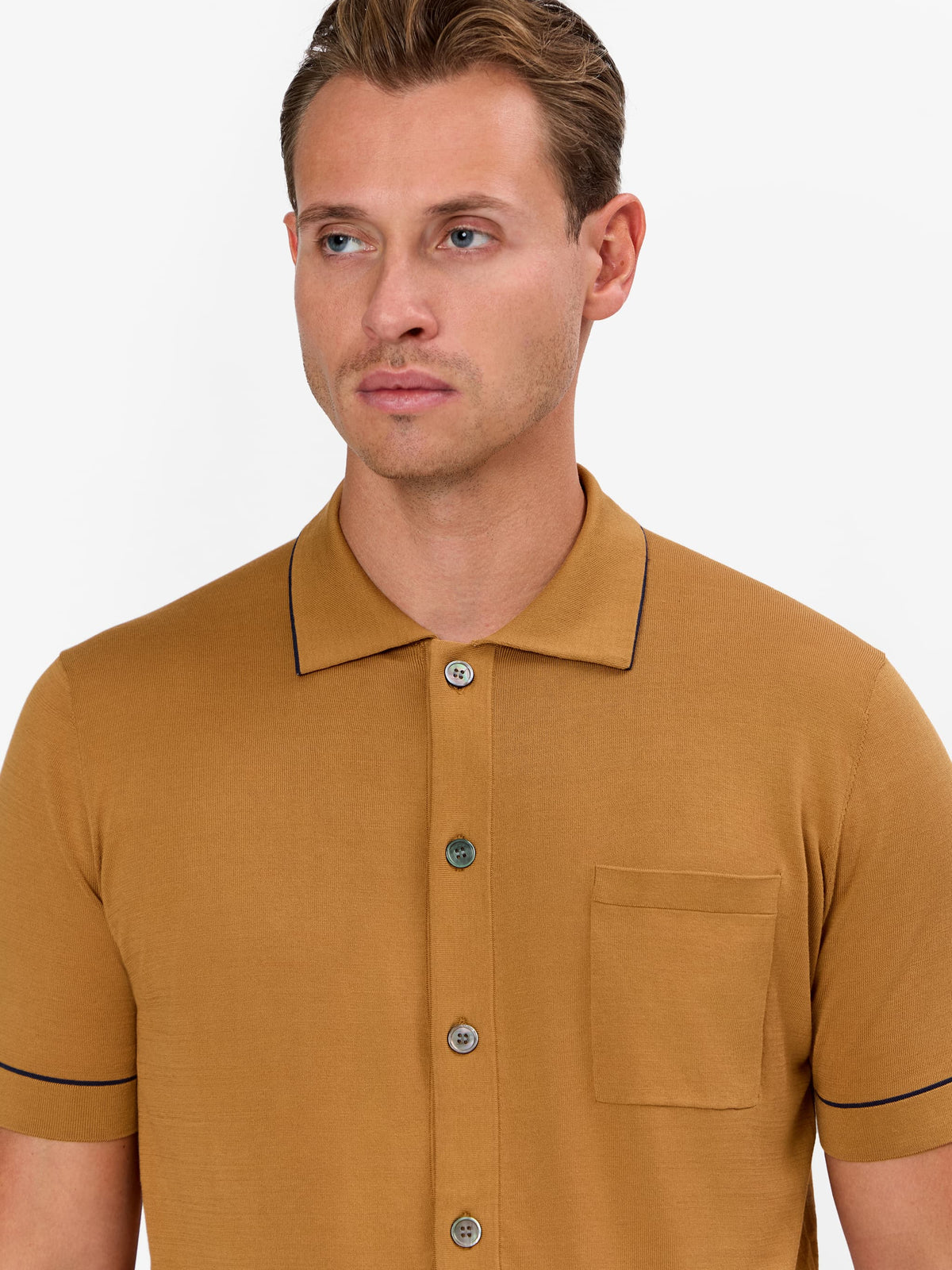 Fabrino Knitted Shirt with Contrast Pin Stripe on Collar and Sleeve