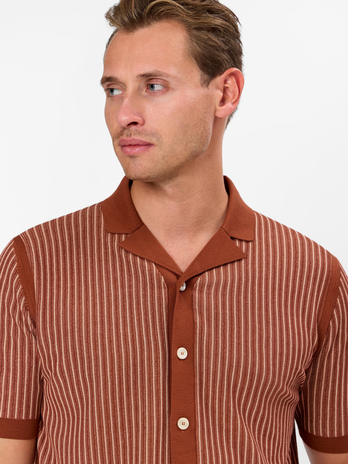 Daverio Fine Knit Button front Short Sleeve Shirt