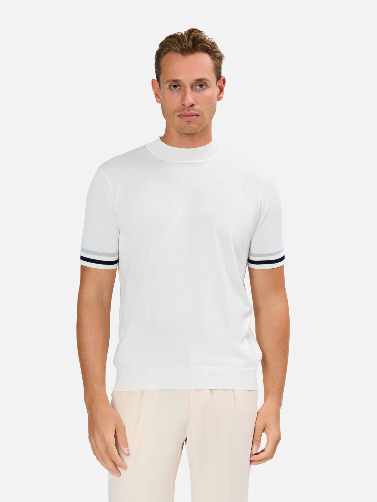 Gaspare Mockneck T-Shirt with Contrast Sleeve