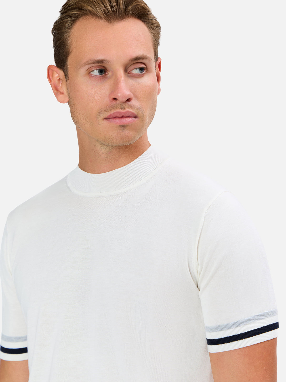 Gaspare Mockneck T-Shirt with Contrast Sleeve