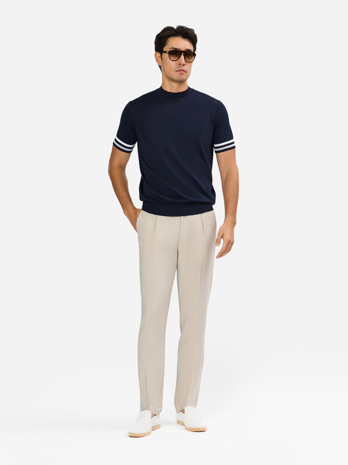 Gaspare Mockneck T-Shirt with Contrast Sleeve