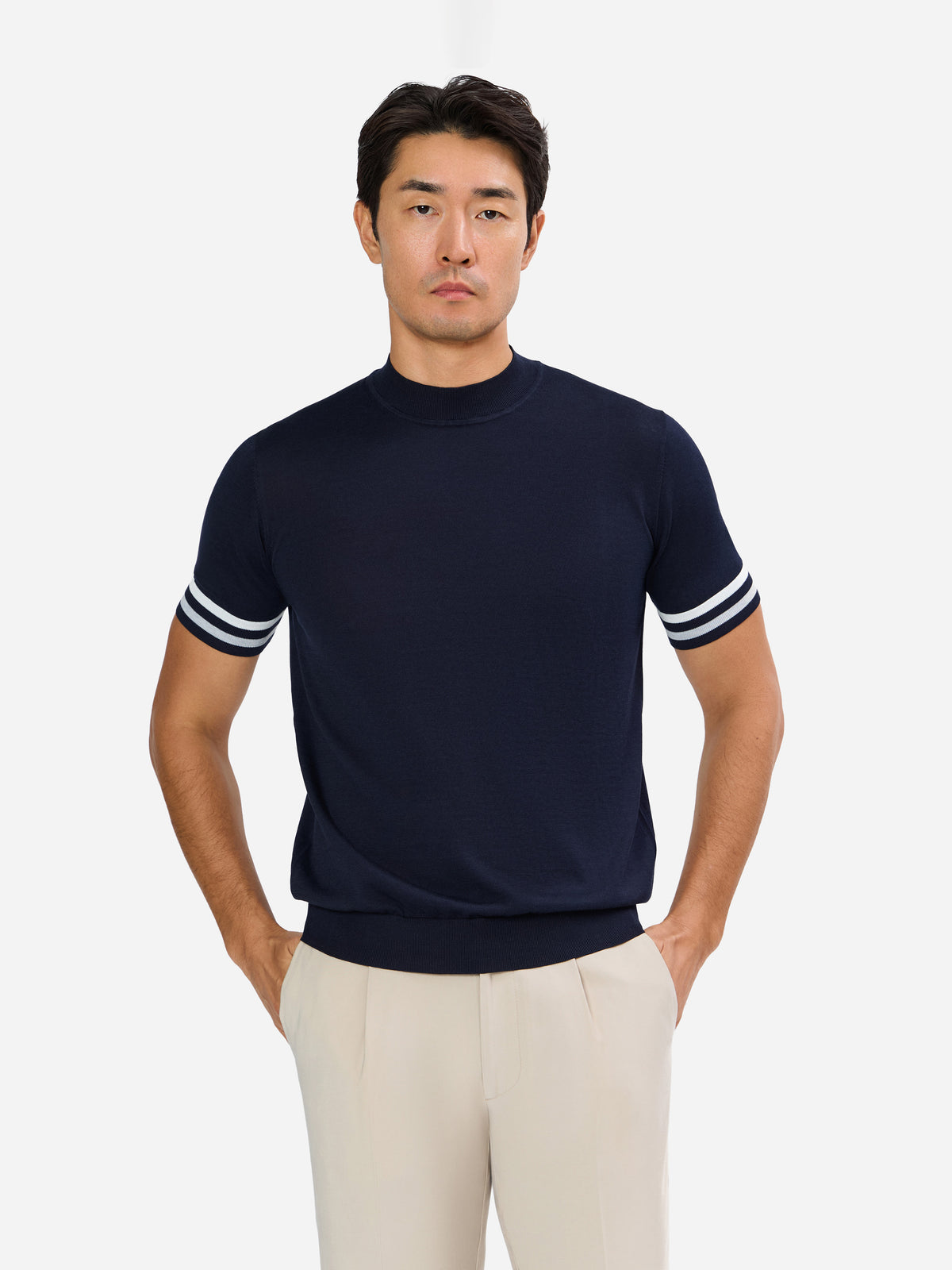 Gaspare Mockneck T-Shirt with Contrast Sleeve