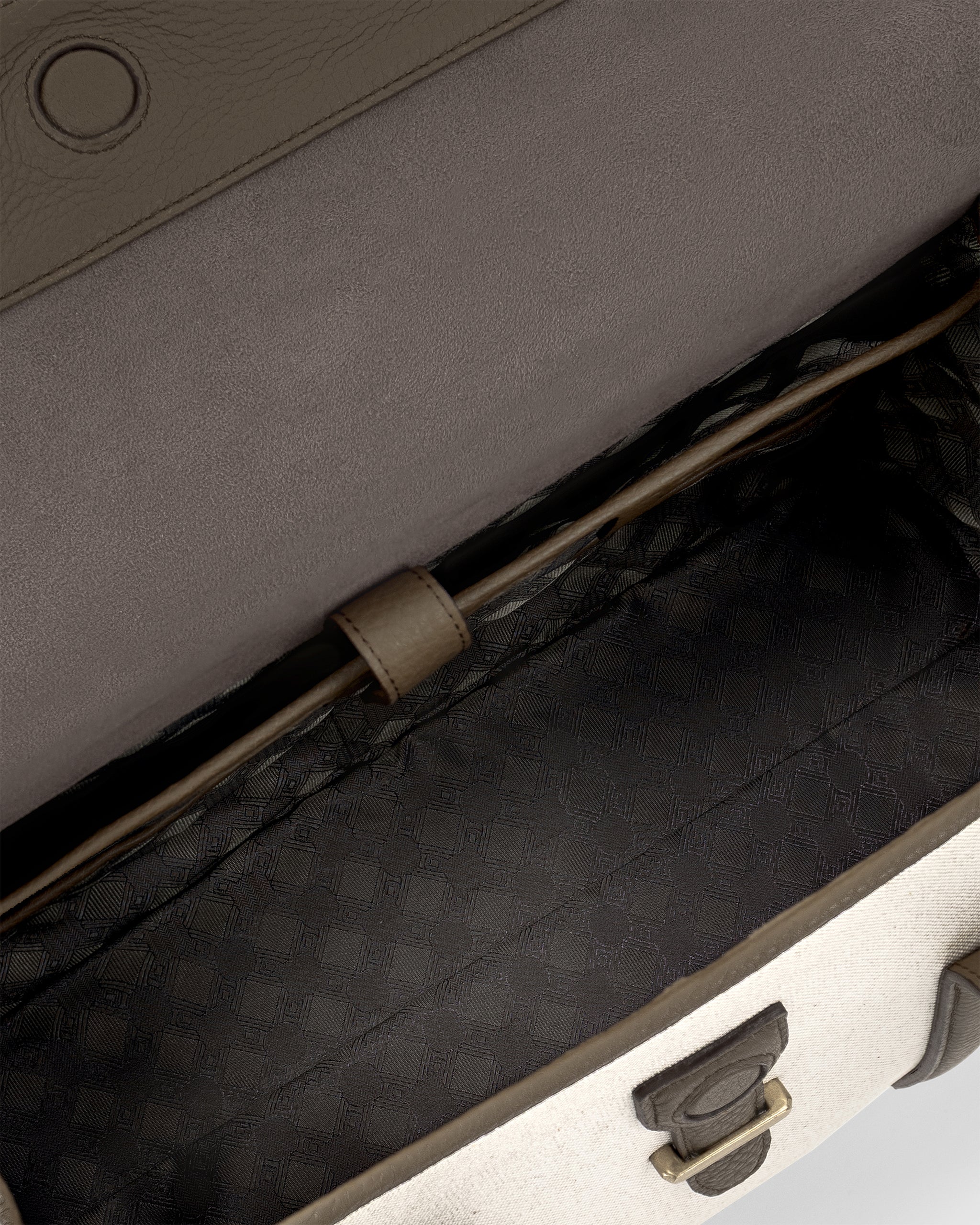 Battista Leather Bag