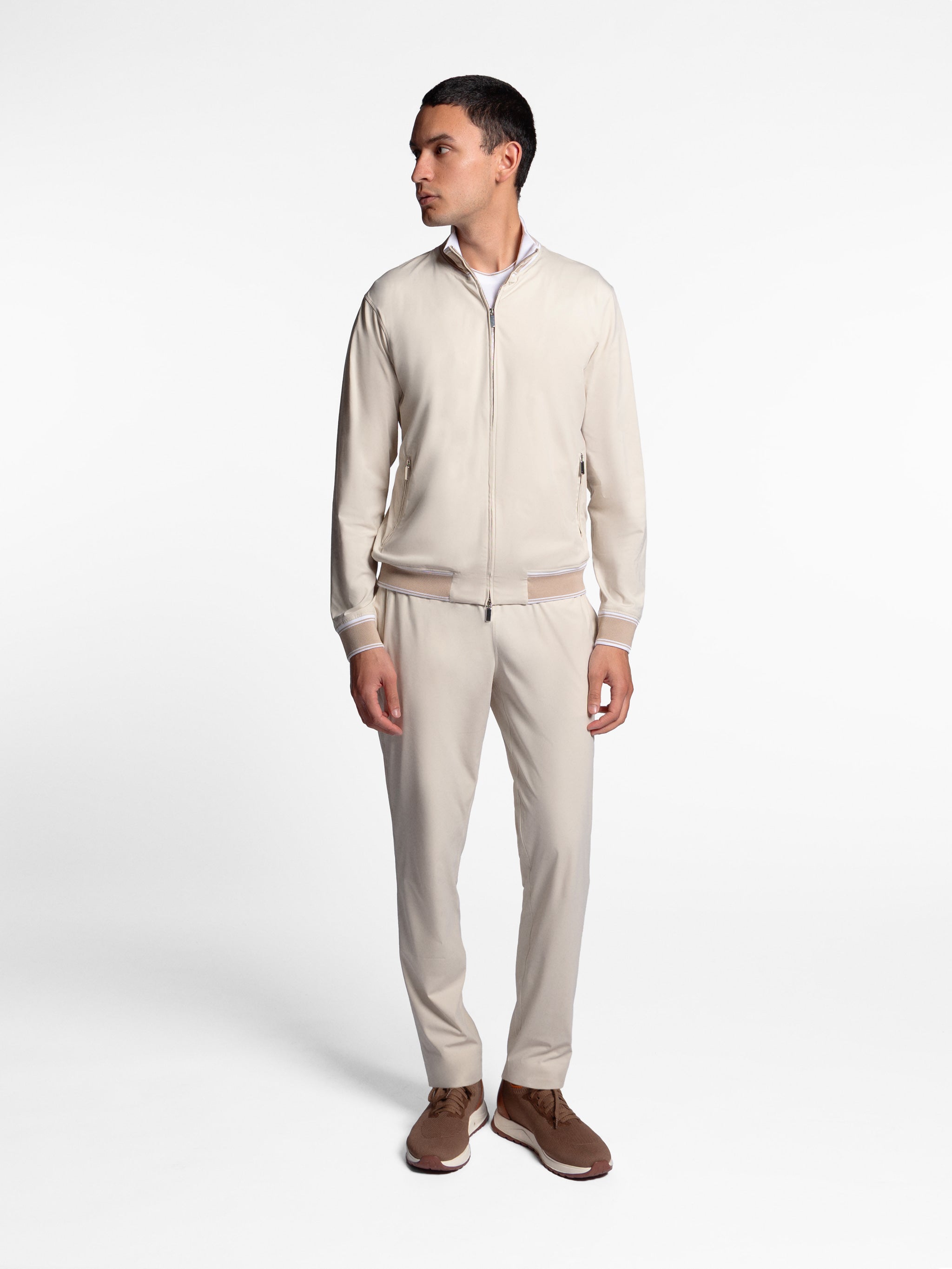Berellio Luxury Travel Suit